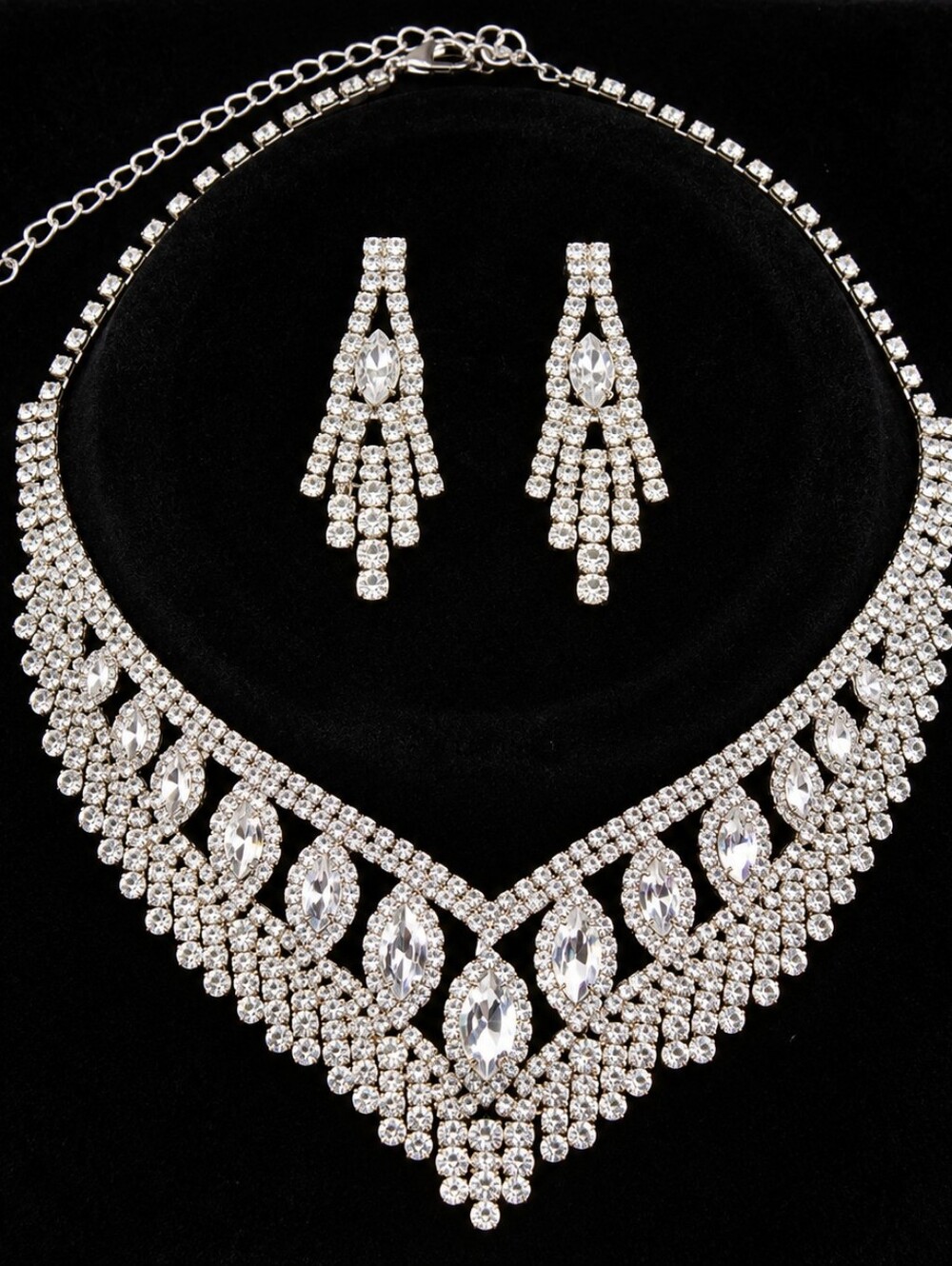 Elegant Silver Tone Rhinestone Crystal Statement Necklace & Earrings Set NEW - Picture 1 of 2
